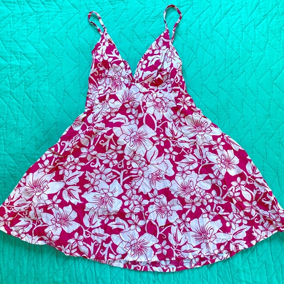 Women’s Spaghetti-strap Summer Mini-Dress. - Picture 1 of 3